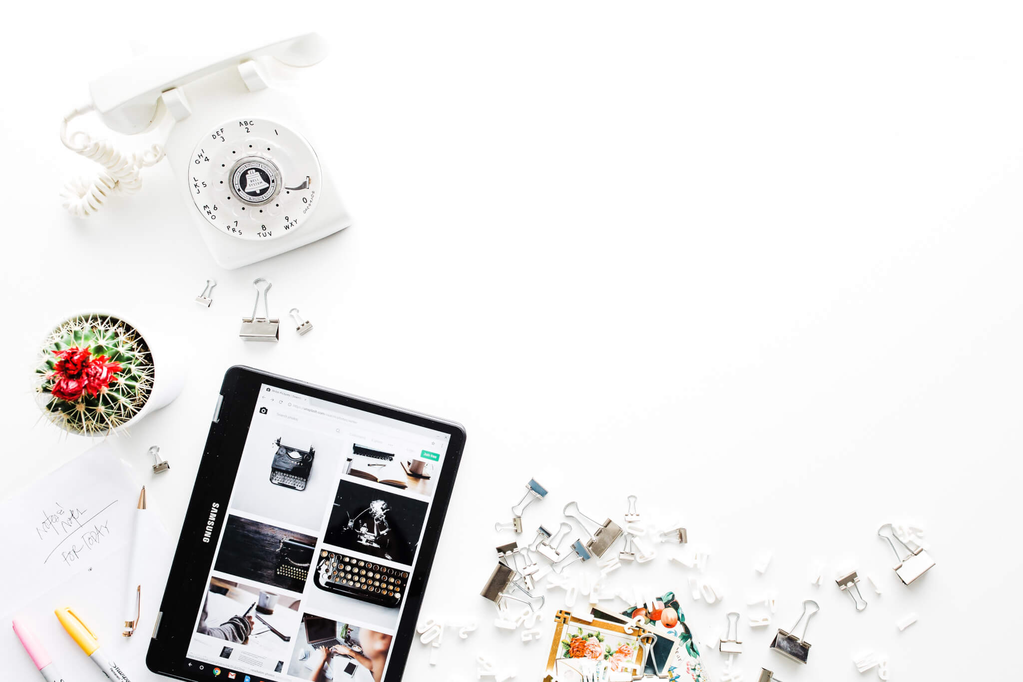 packhelp packaging features blog post