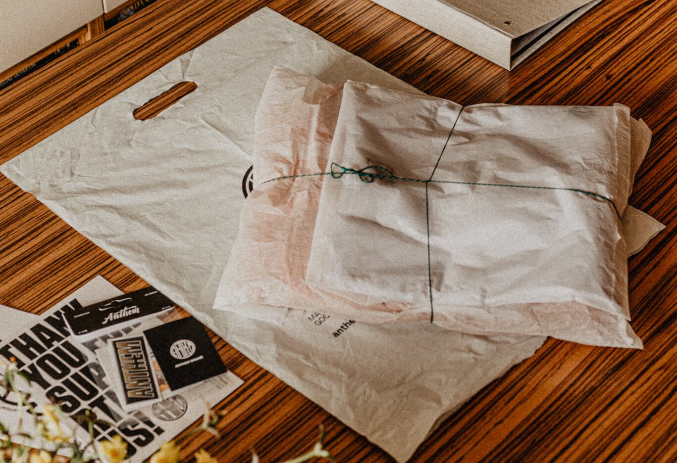 Fashion clothing and sustainable packaging