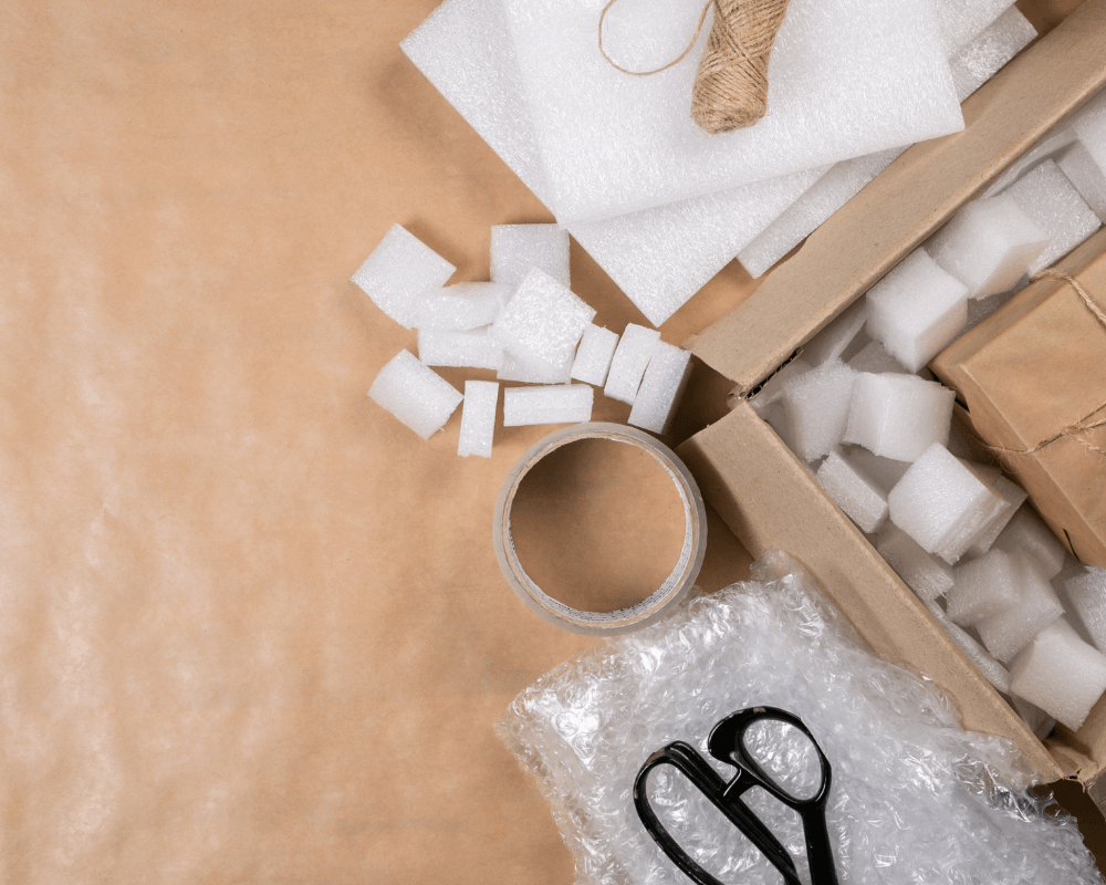 cajas postales y foam para un correcto embalaje de productos