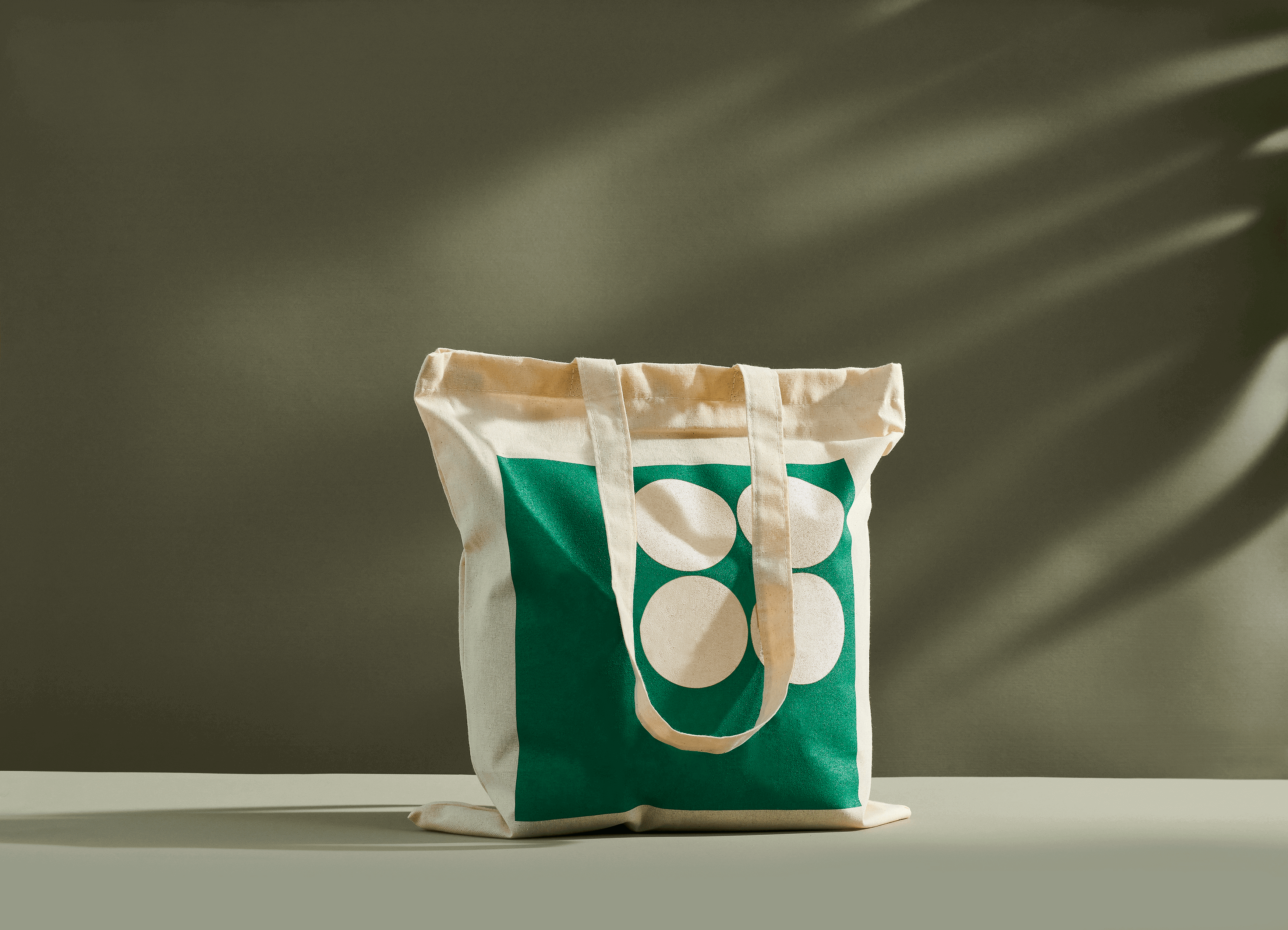 plasa din bumbac organic cu imprimare verde 2